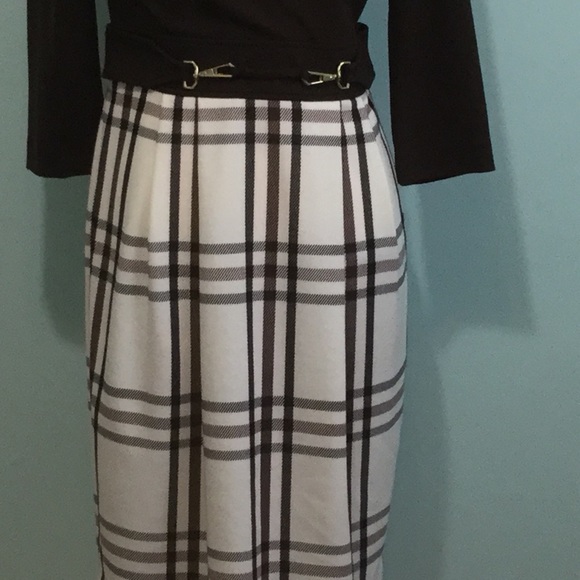 Eliza J - Brown & White Dress - Picture 3 of 7